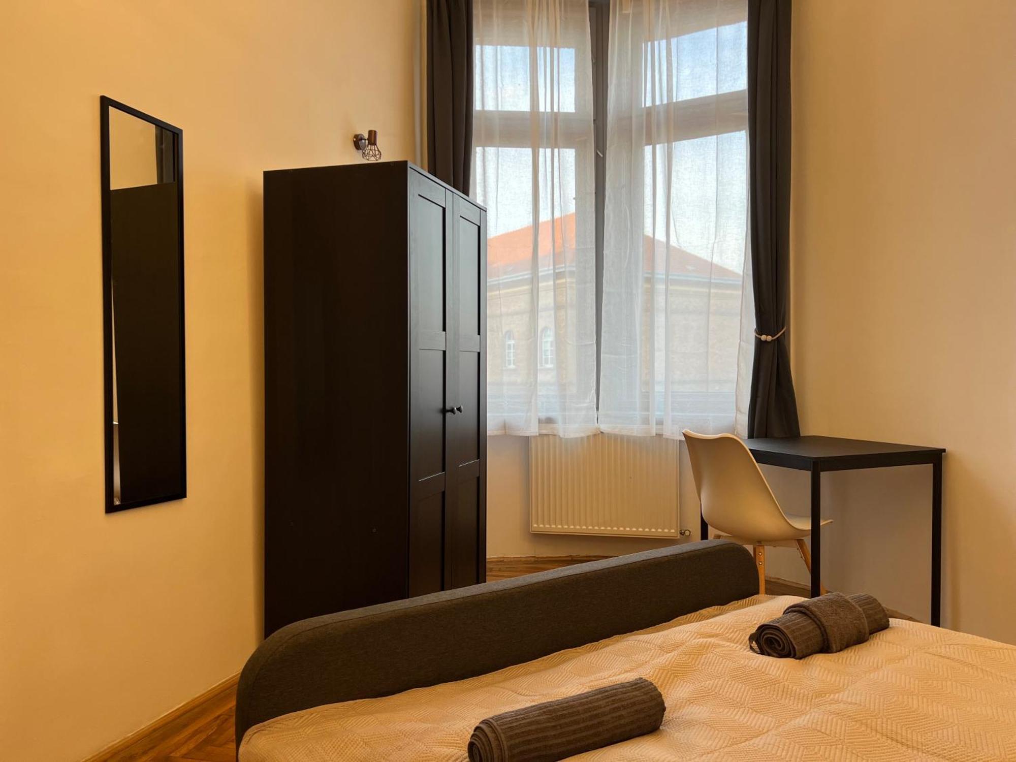 F14 Apartament