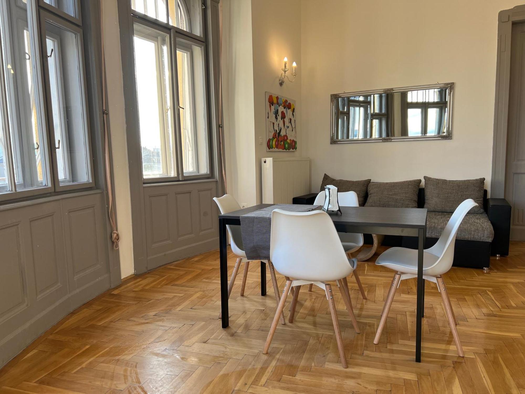 F14 Apartamento *