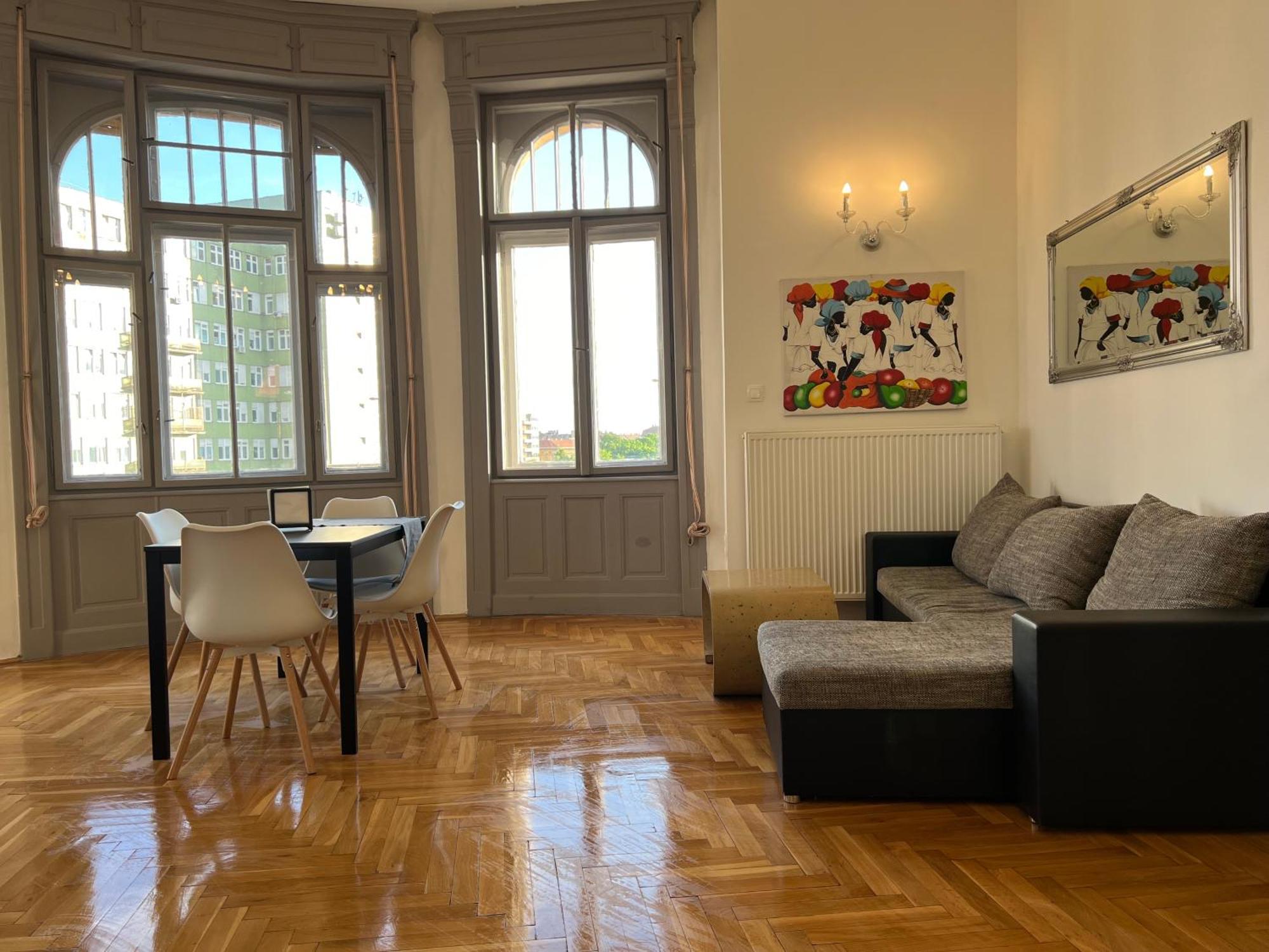 Apartamento F14 *