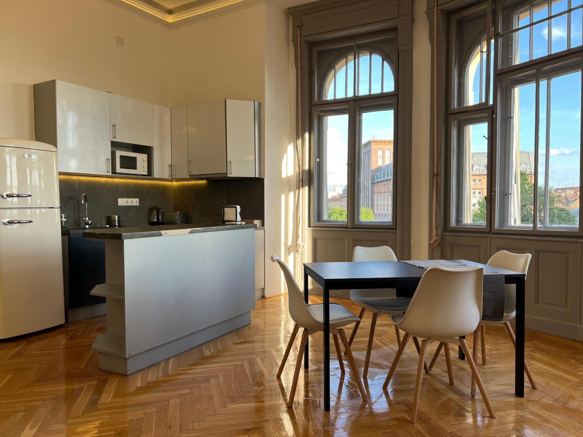 F14 Apartamento *